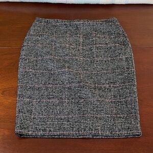 Classic Black and White Pencil Skirt, wool blend, high quality
